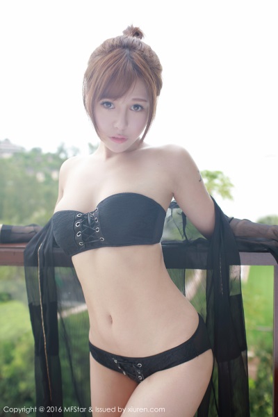 [MFStar模范学院]第061期 Evelyn艾莉[55P/216MB]