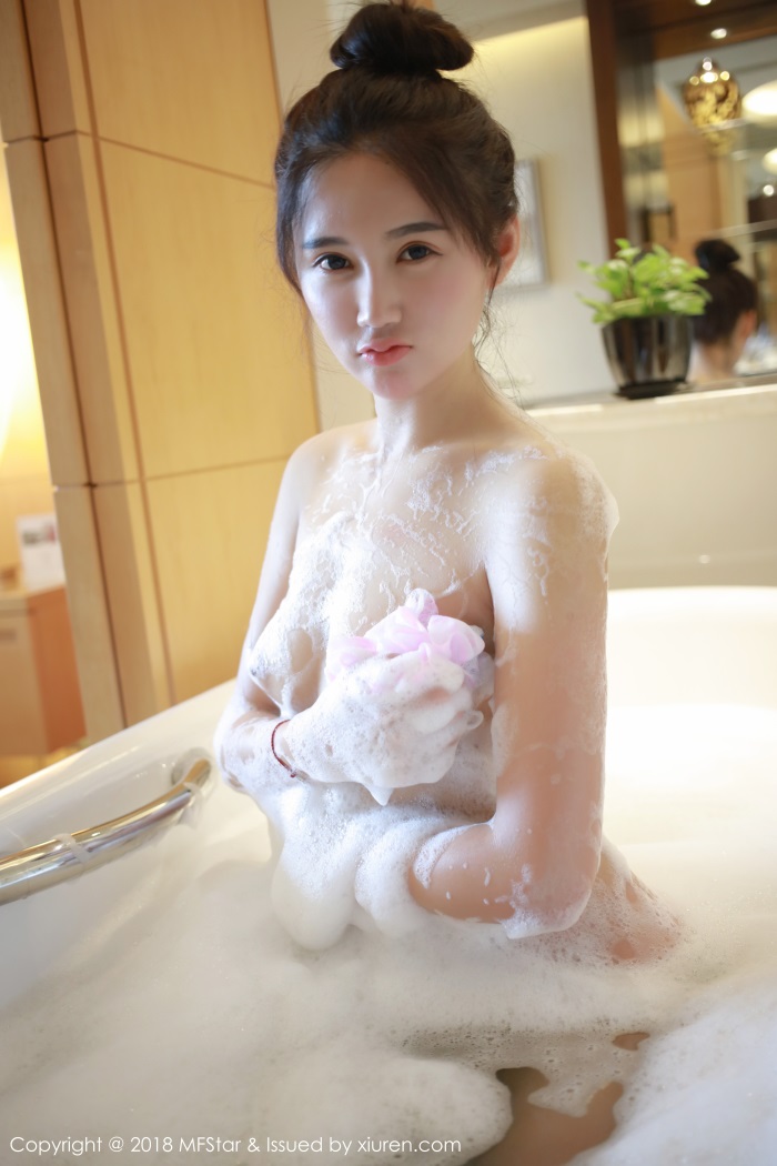 [MFStar模范学院] 2018.09.13 VOL.147 程程CC [34+1P/184MB]