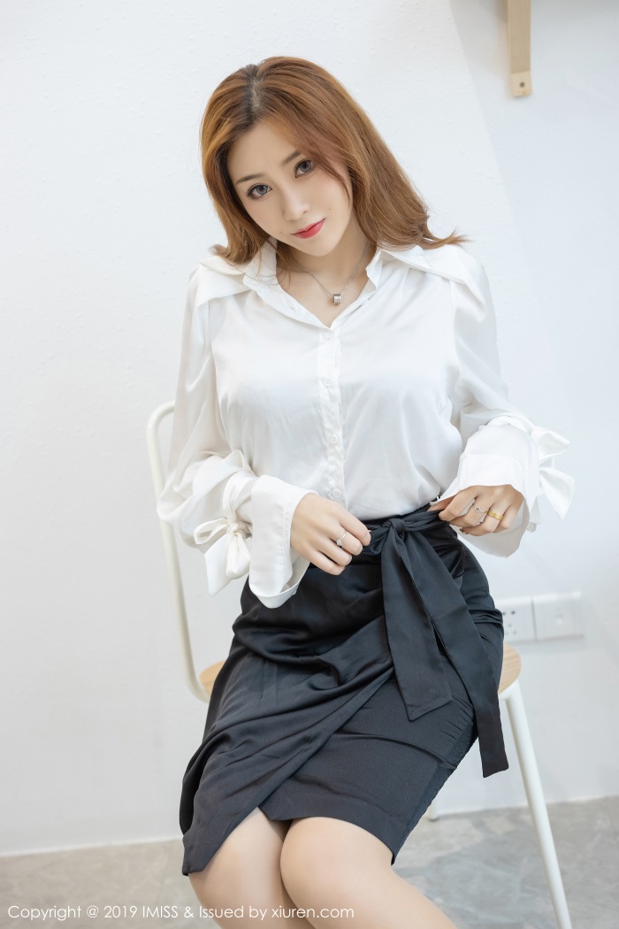 [IMiss爱蜜社] 2019.07.10 Vol.359 莉娜lena [49P/156MB]