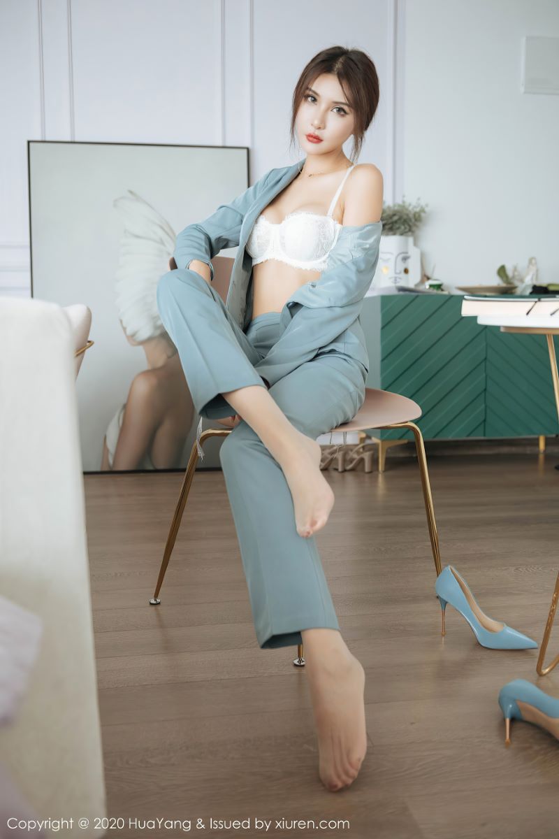 [HuaYang花漾] 2020.09.22 VOL.295 Emily顾奈奈 [73P/627MB]