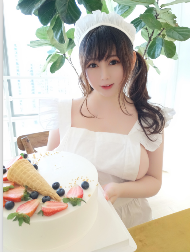 是依酱吖 NO.030 小厨娘(40P88M)