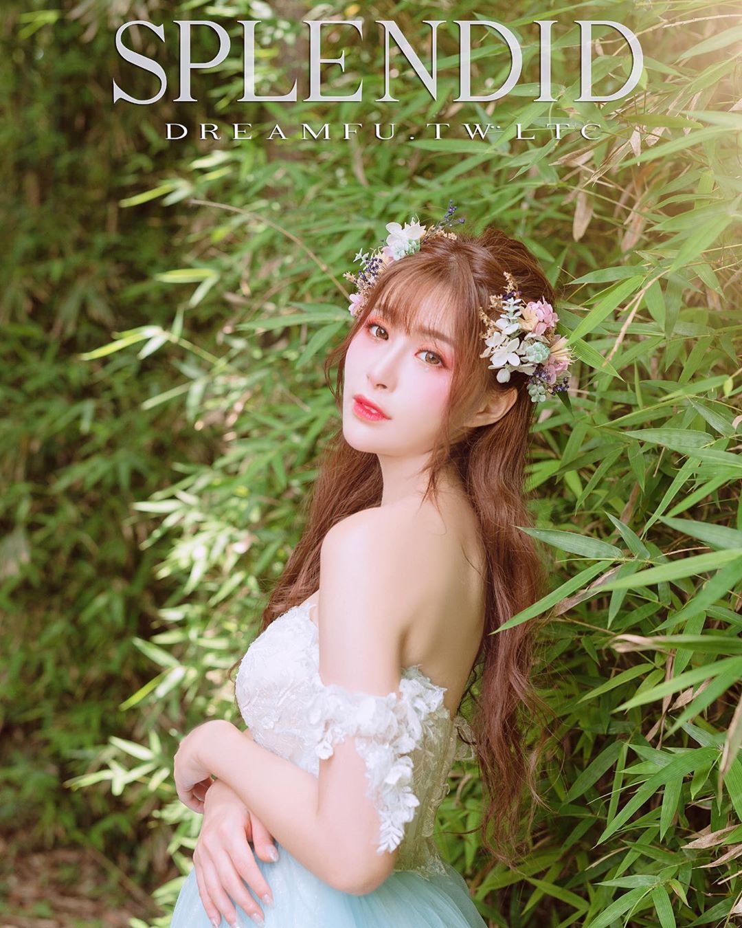 邬育锜 颜值超高外拍美女 SSR身材网友大赞