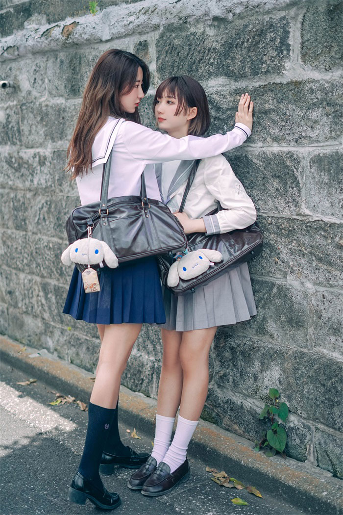 微博红人动漫Coser@黑川&浅野菌子 少女心事2 [40P/221MB]