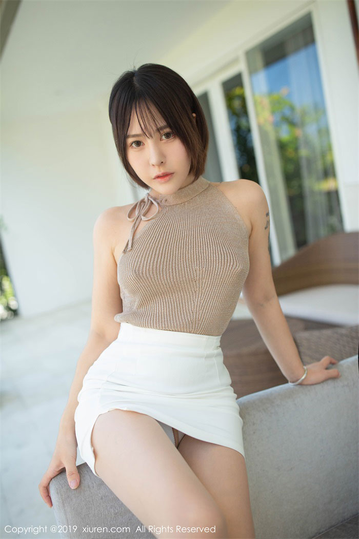[XIUREN秀人网] 2019.08.06 No.1598 Evelyn艾莉 [78P/212MB]