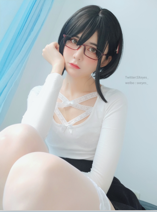 眼酱大魔王w NO.033 白蕾丝姐姐[27P-126M]