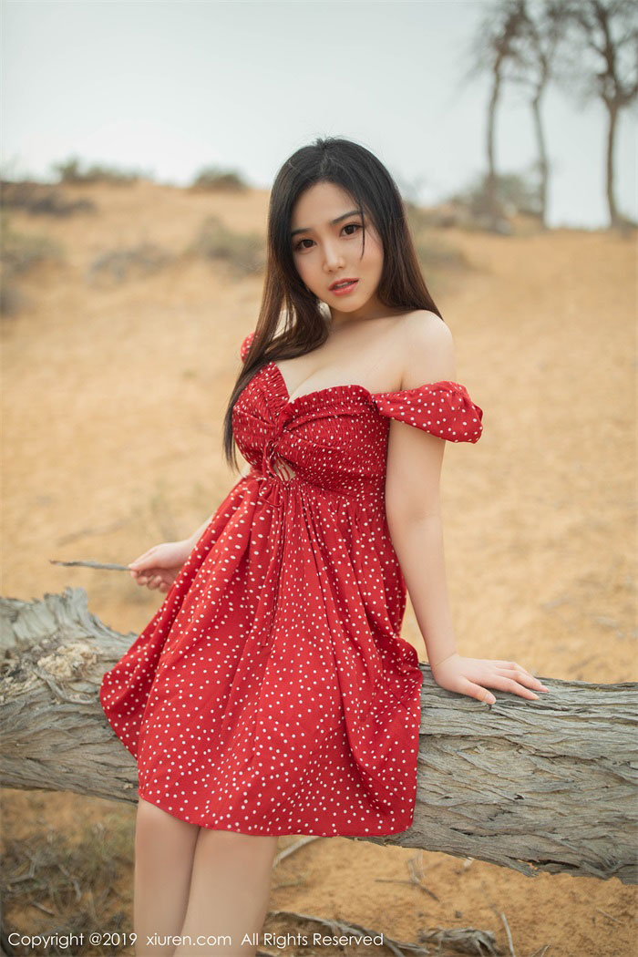 [XIUREN秀人网] 2019.04.09 No.1388 徐微微mia [54P/125MB]