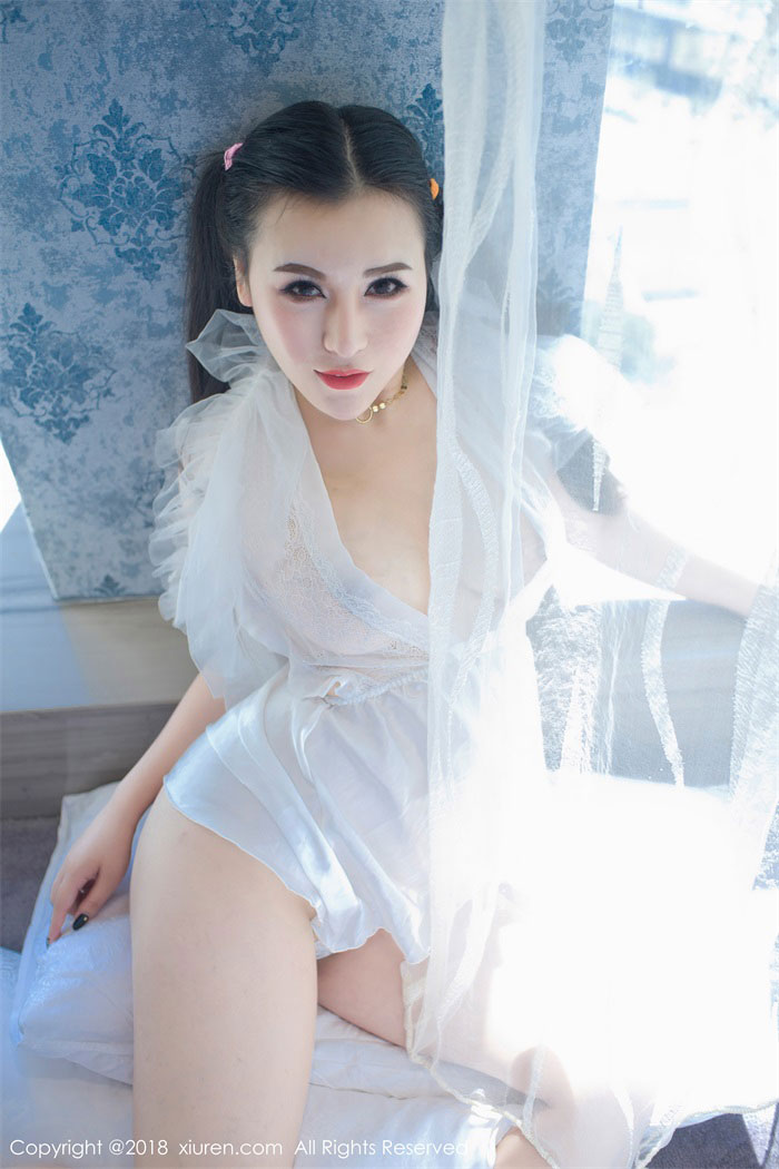 [XIUREN秀人网] 2018.06.04 No.1034 MODEL伊若 [45P/105MB]