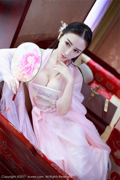 [XIUREN秀人网]2017.08.22 NO.804 邹晶晶女王 [57+1P/167M]