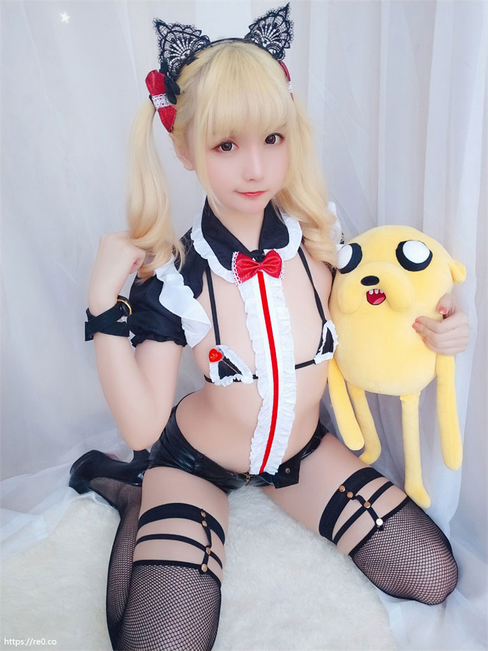 星之迟迟 VOL.004 元气女仆包 [65P-71MB]