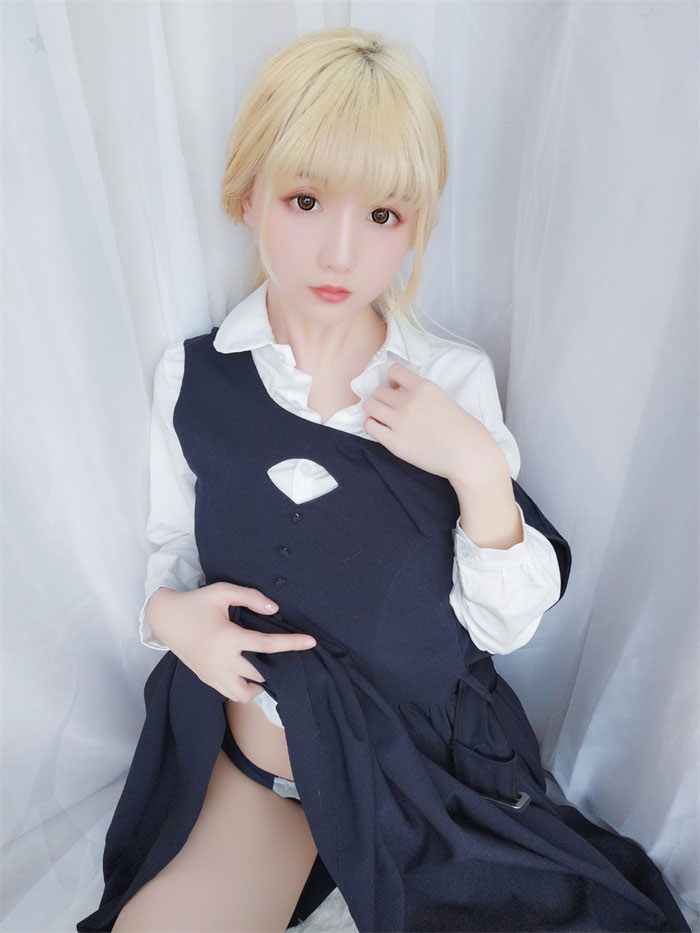 星之迟迟 VOL.006 假日快乐包 [62P-54MB]