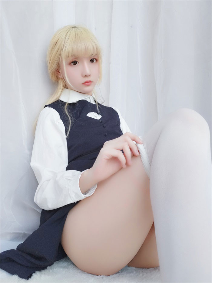 星之迟迟 VOL.006 假日快乐包 [62P-54MB]