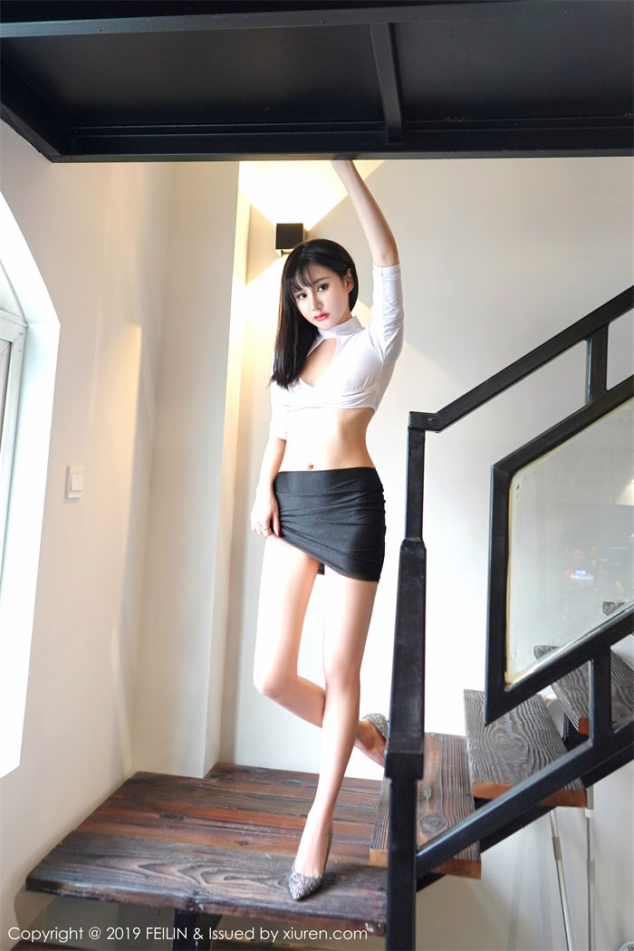 [FEILIN嗲囡囡] 2019.10.09 VOL.210 Celina青妍 [41P/112MB]