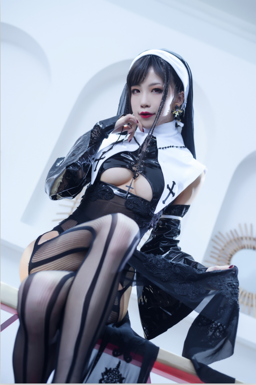 水淼aqua- 修女 [42P-159MB]
