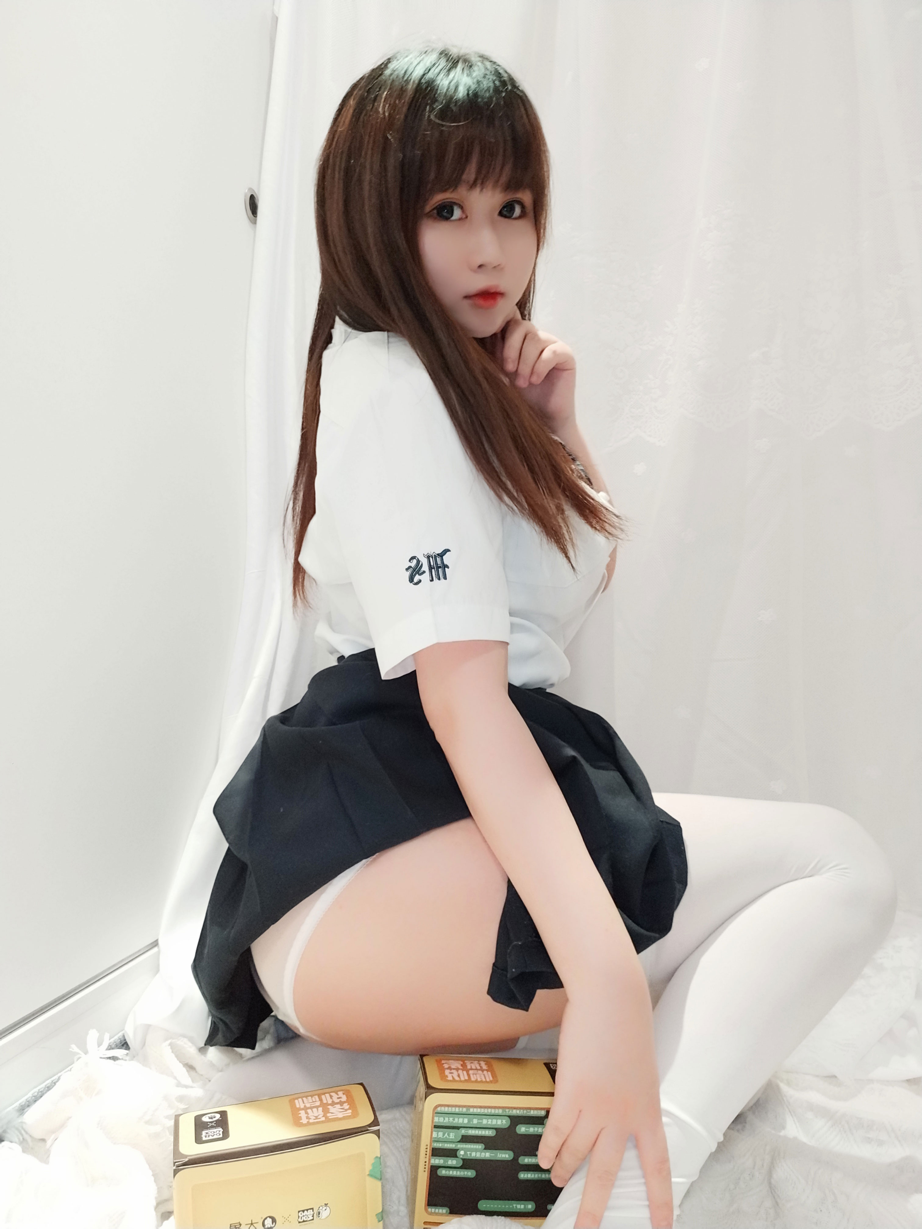 是依酱吖 NO.035 JK捆绑 [20P-44MB]