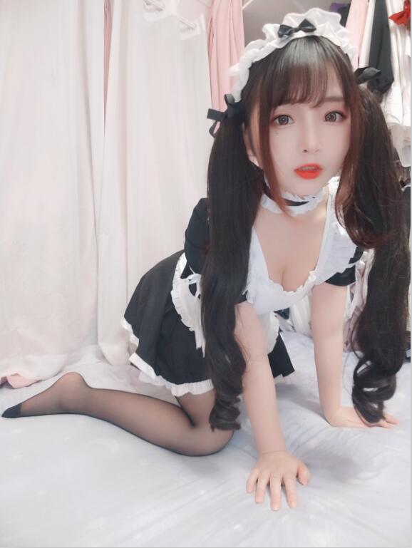 古川 NO.043 黑丝女仆 [49P4V-242MB]