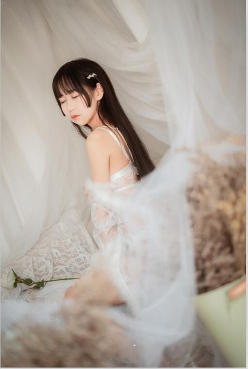 萌芽儿o0 - NO.11 毛绒内衣 [27P-278MB]