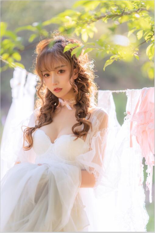 过期米线线喵 -NO. 0134 夏日限定-晒衣服 [41P-76MB]