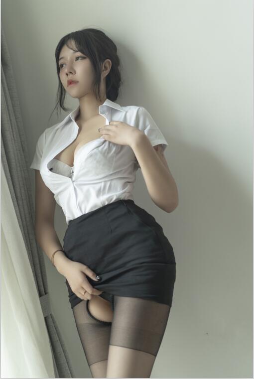 汐 - NO.02 制服 [40P-71MB]