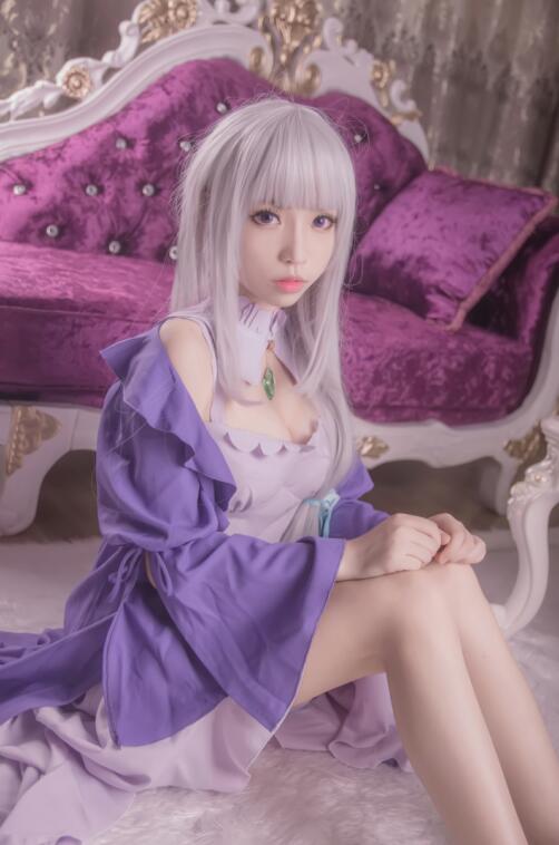 白易子教主 - NO.05 艾米莉娅 [10P-124MB