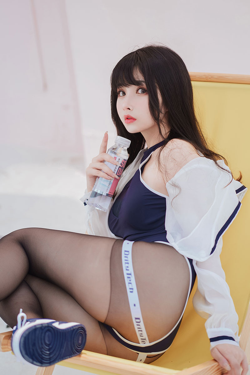 rioko凉凉子 – NO.072 海月姬 jk死库水 [50P1V-347MB]