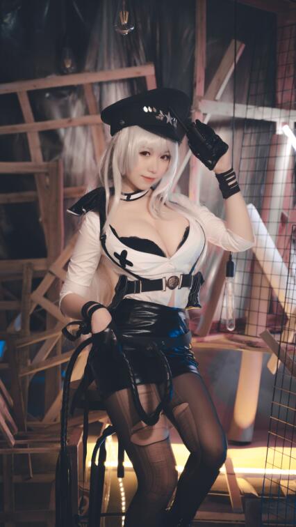 芋圆侑子 - NO.18 甘古特监狱服 [12P-106MB]