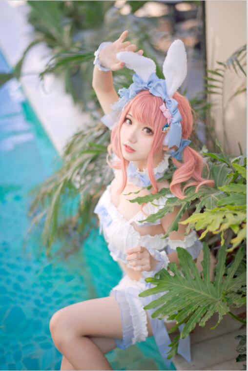 花柒Hana - NO.04 夏日甜芯泳装写真 [37P-87MB]