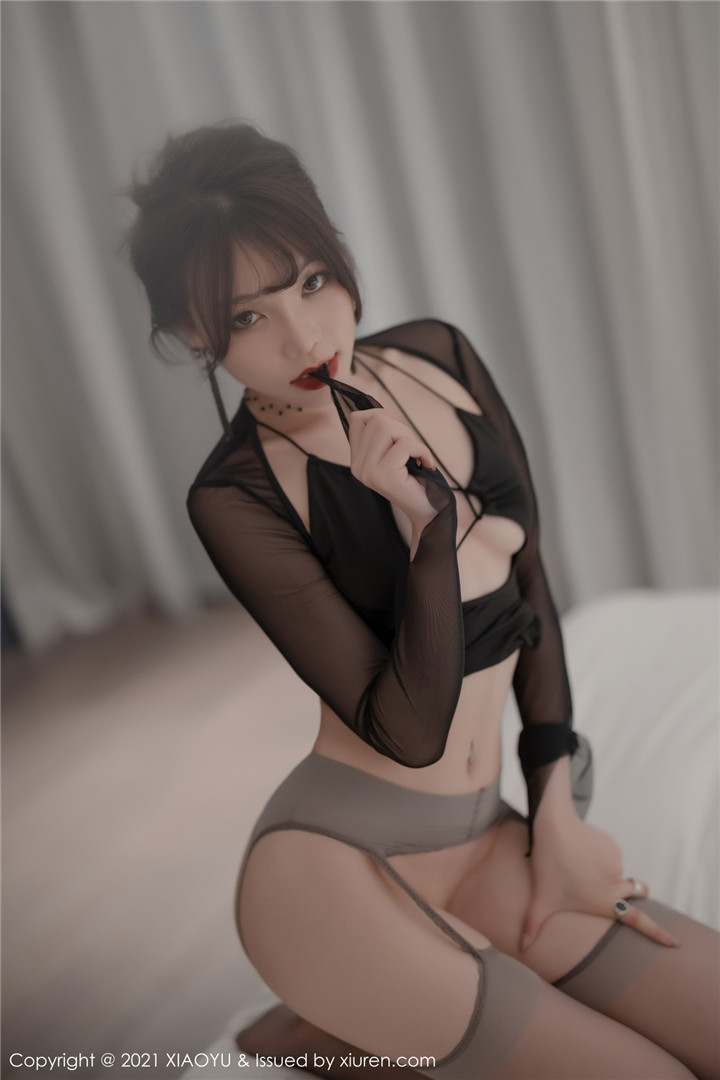 [XIAOYU语画界] 2021.07.29 VOL.581 芝芝Booty 私房魅惑 性感写真 [88+1P]