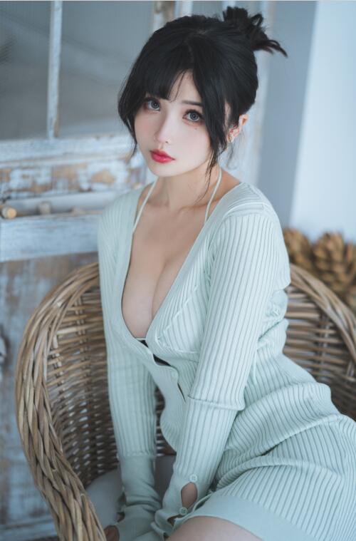 rioko凉凉子 - NO.77 人妻毛衣 [54P-508MB]