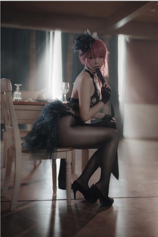 阿薰kaOri - NO.04 黑太子旗袍 [20P-181MB]