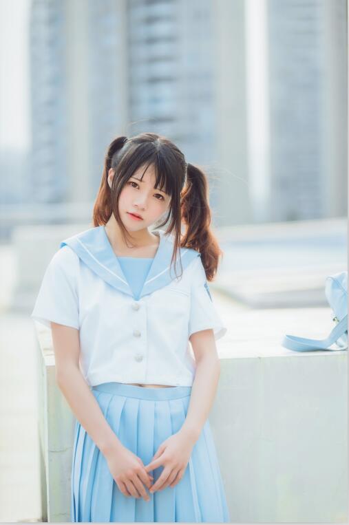 桜桃喵 - NO.101 少女-微风轻轻起（19P