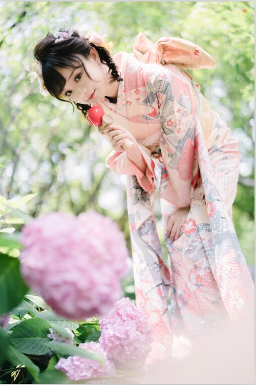 花柒Hana - NO.08 绣球花和服 [18P-437MB]