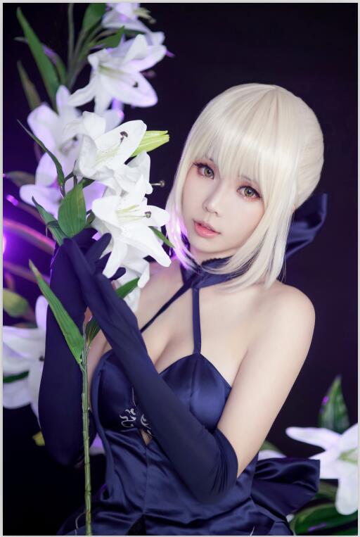ElyEE子 - NO.35 黑贞 31P