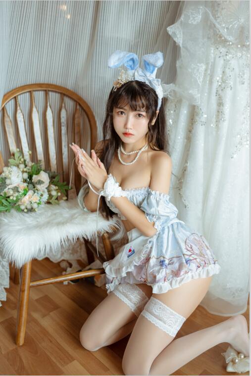 不呆猫 - NO.25 兔子女友 [55P-493MB]
