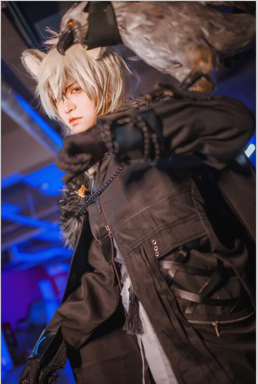 渊秧 - NO.18 明日方舟-银灰cos 13p