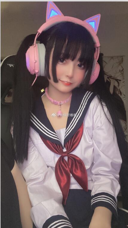 佳佳好难啊 -   VOL.34 自拍 9p