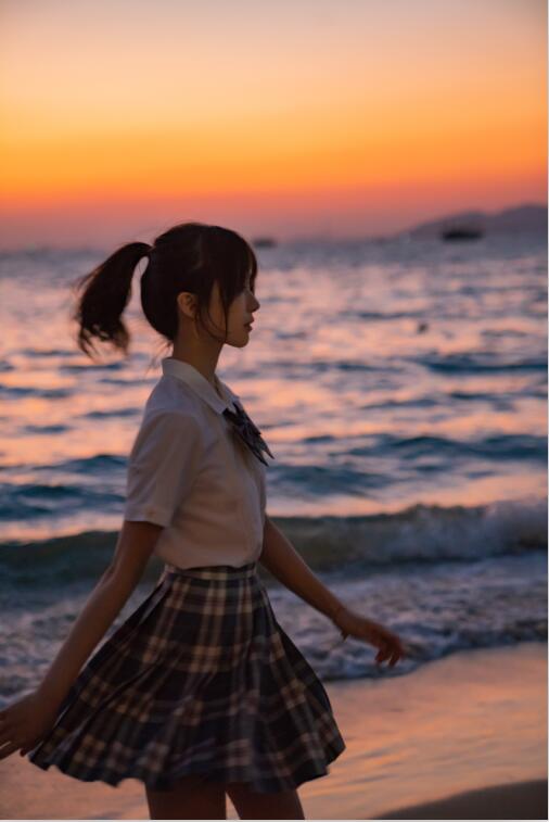 桜桃喵 - NO.112 逐海 [17P