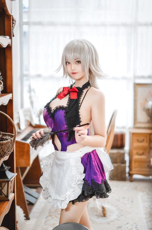 蜜汁猫裘 NO.052 贞德女仆 40p