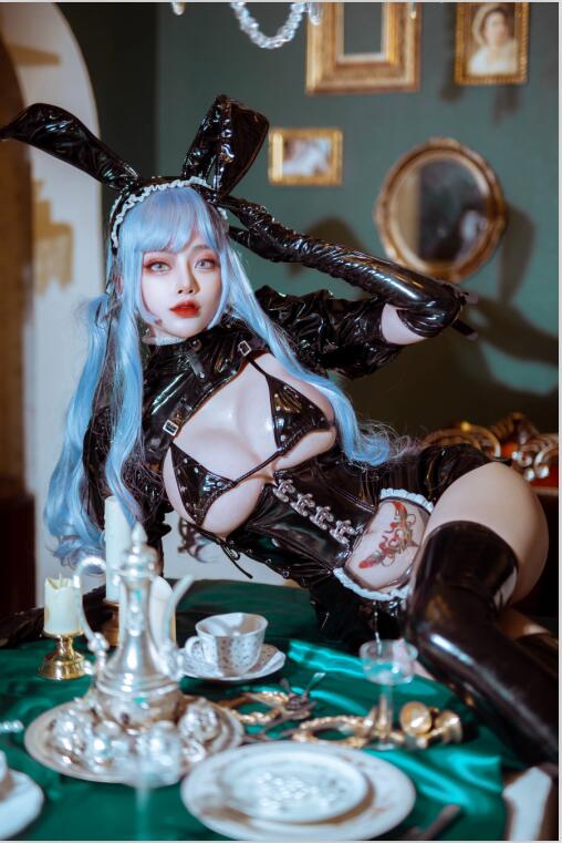 Byoru – NO.32 Bunny Maid 25P
