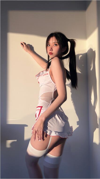 果咩酱w – NO.31 情人节[40P