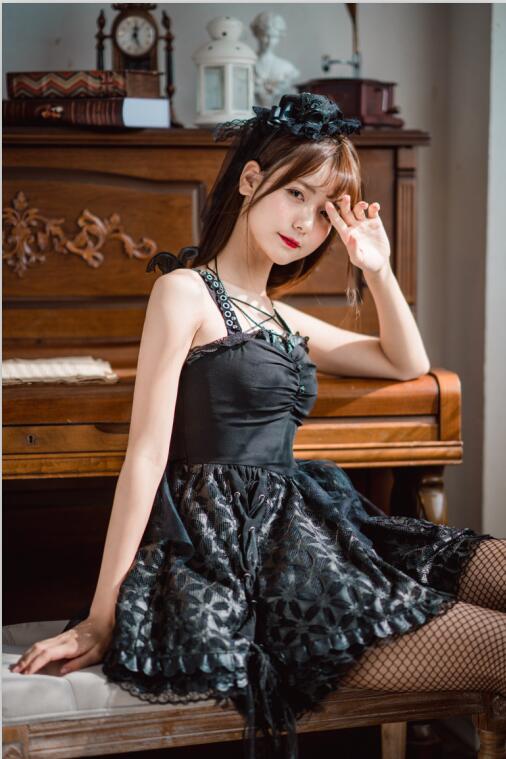 陆卿卿 - NO.06 洛丽塔 [9P