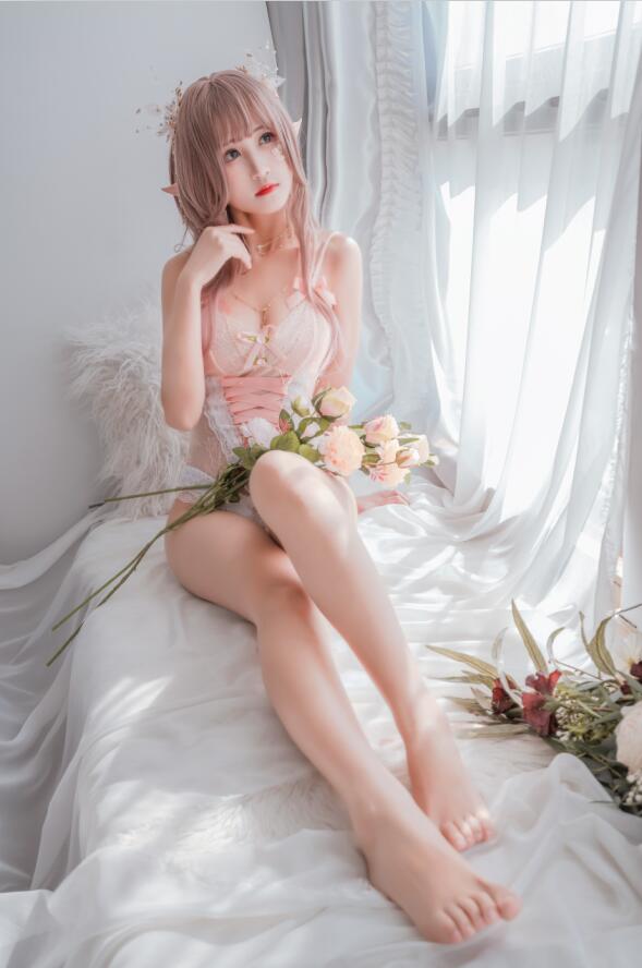 三度_69 NO.036 精灵紧身衣[31P5V