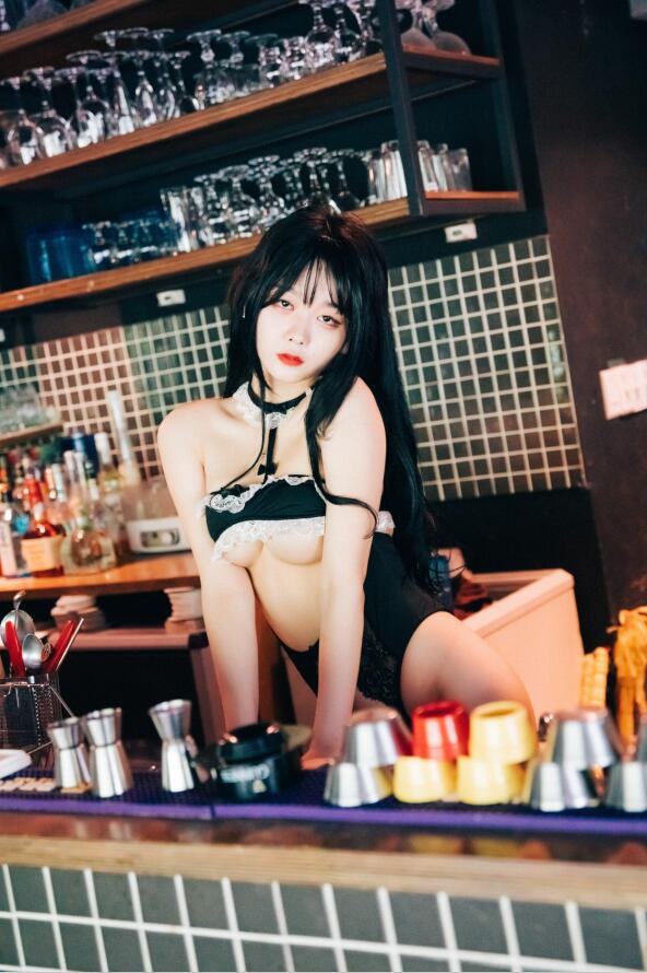 Zia (지아) – NO.027 [Loozy] SM Bar 171p