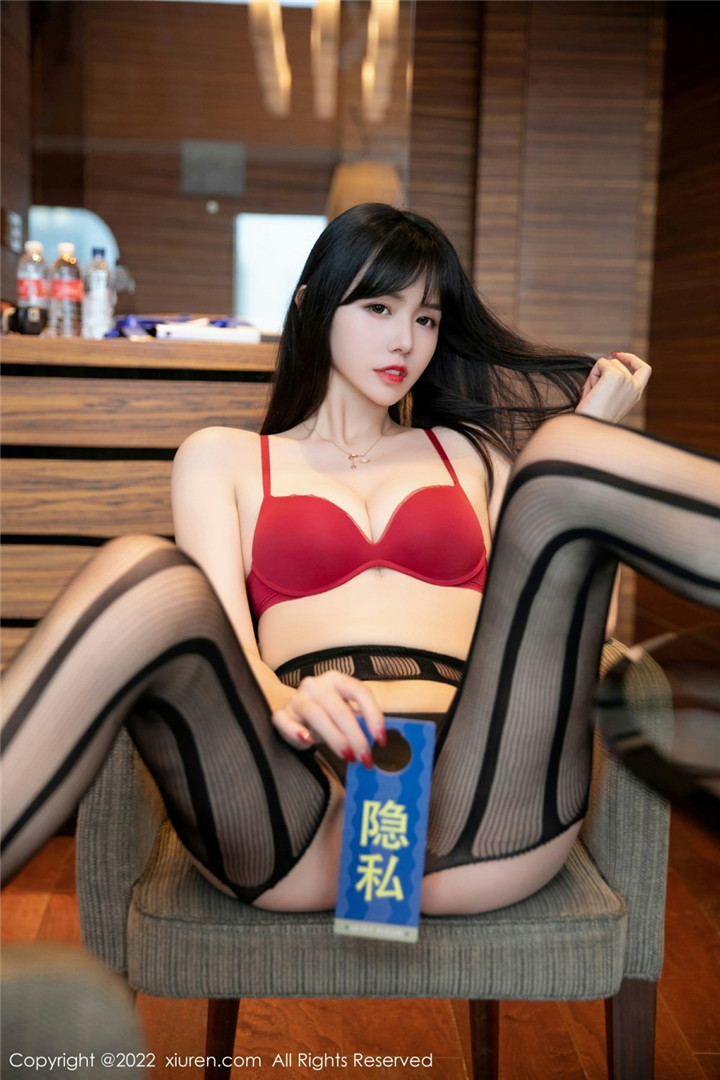 [XiuRen秀人网] 2022.04.27 No.4929 柚子178 性感写真 [41+1P]