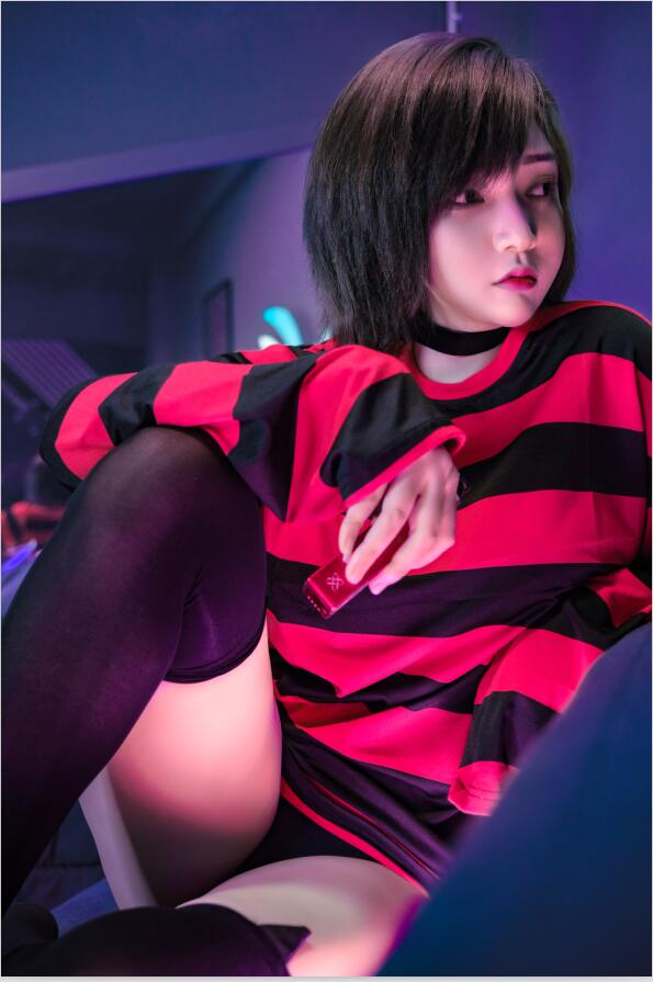 Potato Godzilla - NO.46 Emo Girlfriend [24P