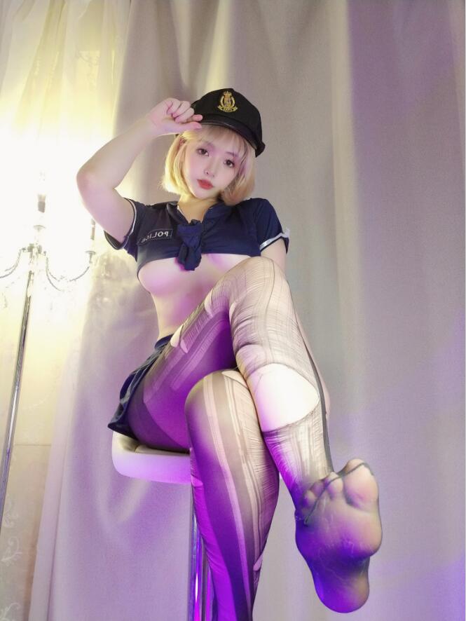 雯妹不讲道理 - NO.106 3月礼包 女警 [34P3V