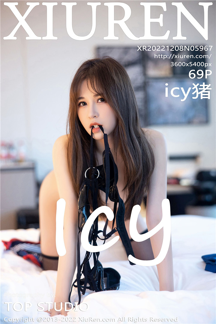 [XiuRen秀人网] 2022.12.08 No.5967 icy猪 性感空姐制服[69+1P]