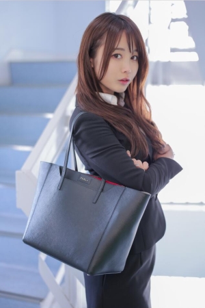 いくみ – (193iKkyu3) – NO.03 いくみ先輩とまさかの相部屋宿泊 [234P