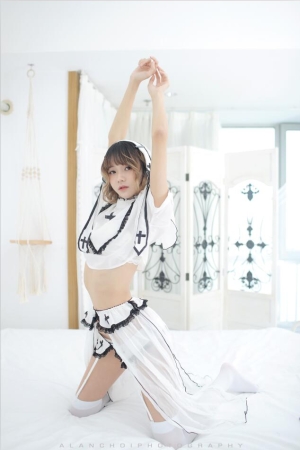 兔子Zzz不吃胡萝卜 – NO.137 圣洁修女私影 21p