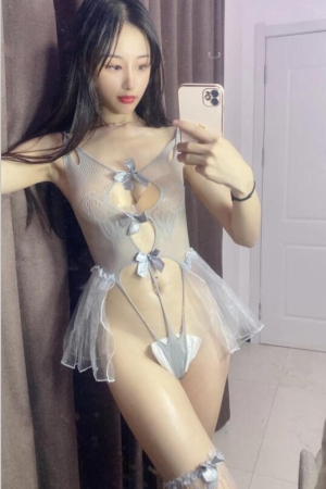 小萌子 – 情趣内衣 20P