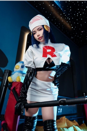 ZinieQ -No.017 Dawn Pokemon in Team Rocket costume 42P20V